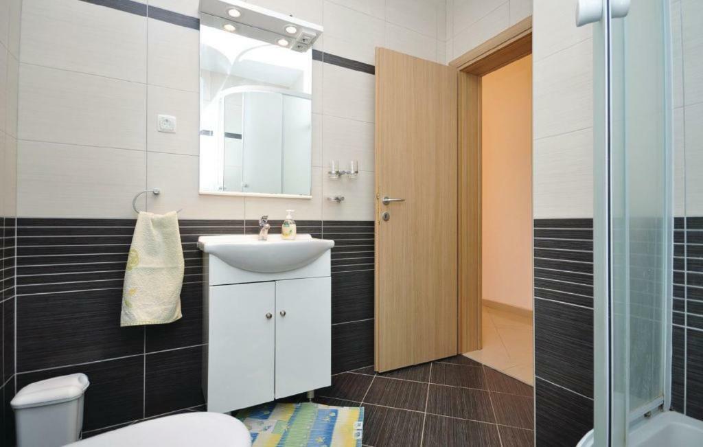 Apartment Orange Makarska Bagian luar foto